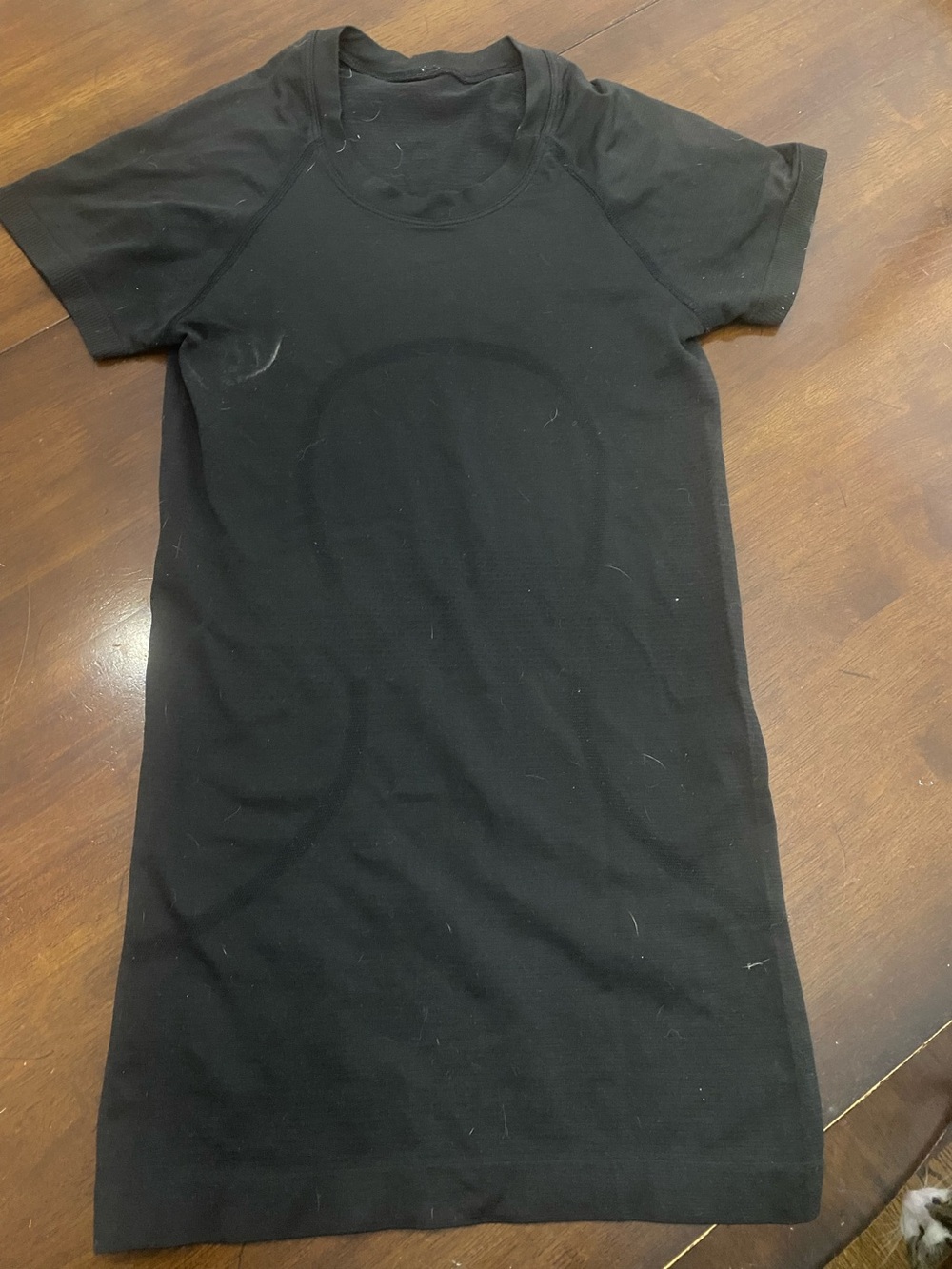 Men's Black Short-Sleeve Lululemon top